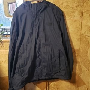 The North Face men's navy blue rain jacket Size XL